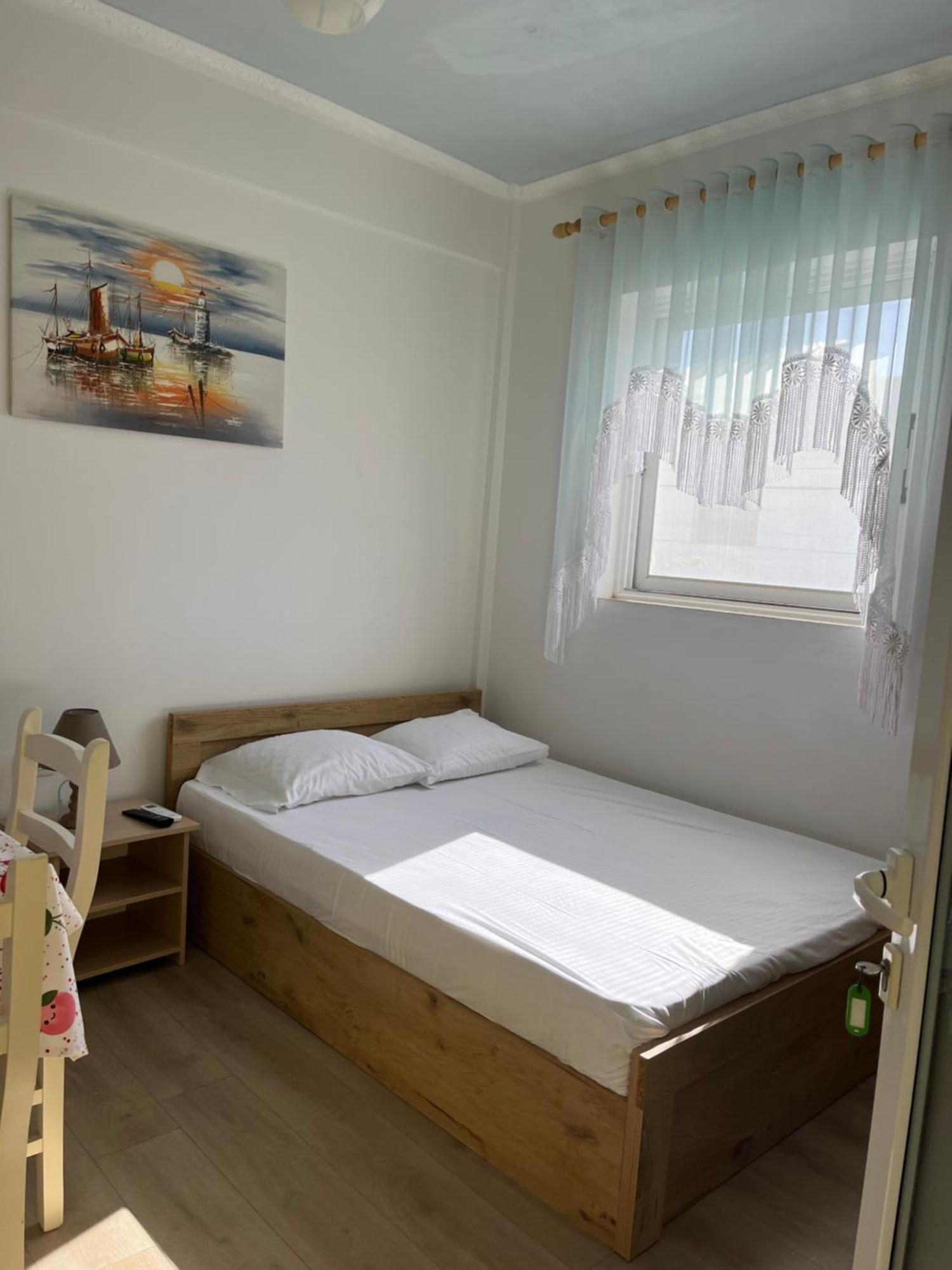 Guesthouse Kristi & Mari Avlonya Dış mekan fotoğraf